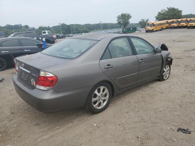 4T1BE30K06U744398 - 2006 TOYOTA CAMRY LE GRAY photo 3