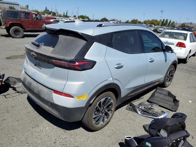 1G1FZ6S04N4129125 - 2022 CHEVROLET BOLT EUV PREMIER SILVER photo 3