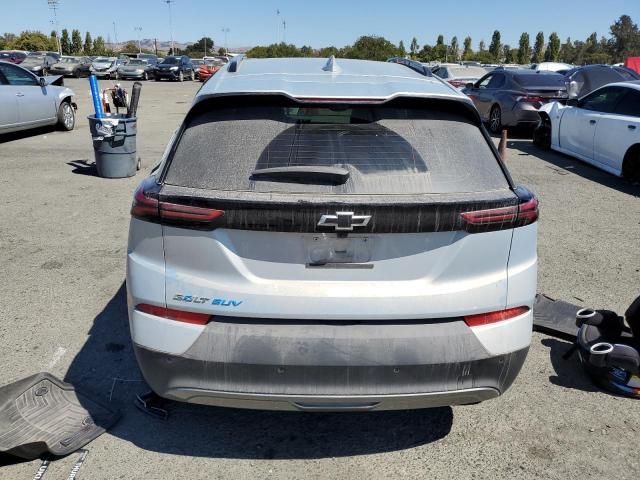 1G1FZ6S04N4129125 - 2022 CHEVROLET BOLT EUV PREMIER SILVER photo 6