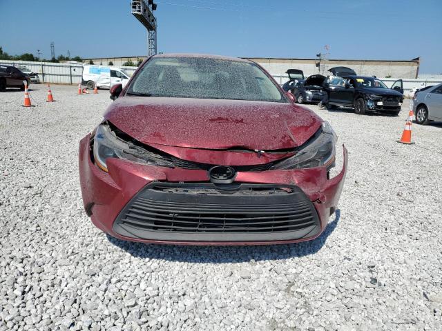 5YFB4MDE5PP076744 - 2023 TOYOTA COROLLA LE წითელი ფოტო 5