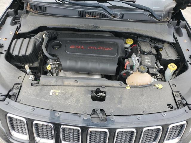 3C4NJDBB0JT112861 - 2018 JEEP COMPASS LATITUDE Czarny zdjęcie 12