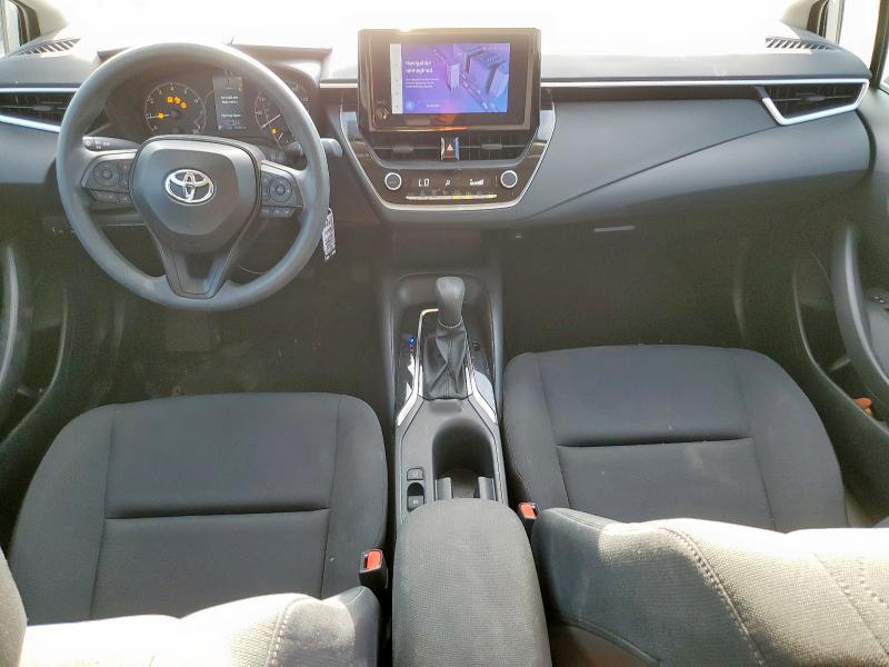 5YFB4MDE5RP187734 - 2024 TOYOTA COROLLA LE ვერცხლისფერი ფოტო 8