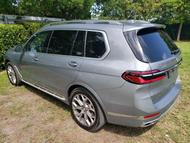 5UX23EM08P9N49005 - 2023 BMW X7 XDRIVE40I GRAY photo 2