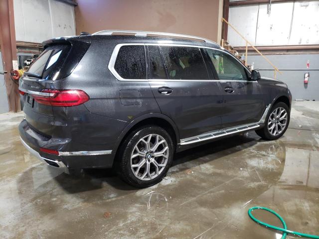 5UXCW2C02N9M91563 - 2022 BMW X7 XDRIVE40I GRAY photo 3