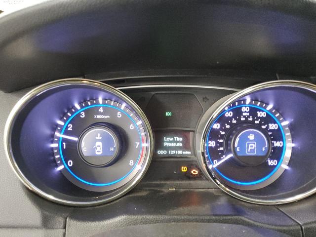 5NPEC4AC1DH674972 - 2013 HYUNDAI SONATA SE SILVER photo 9