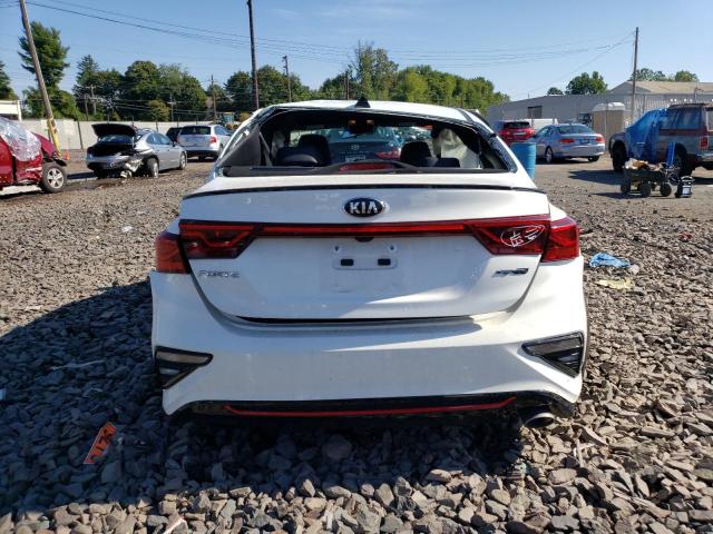 3KPF34AD6ME392635 - 2021 KIA FORTE GT LINE WHITE photo 6