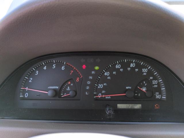4T1BE30K24U319651 - 2004 TOYOTA CAMRY LE WHITE photo 9