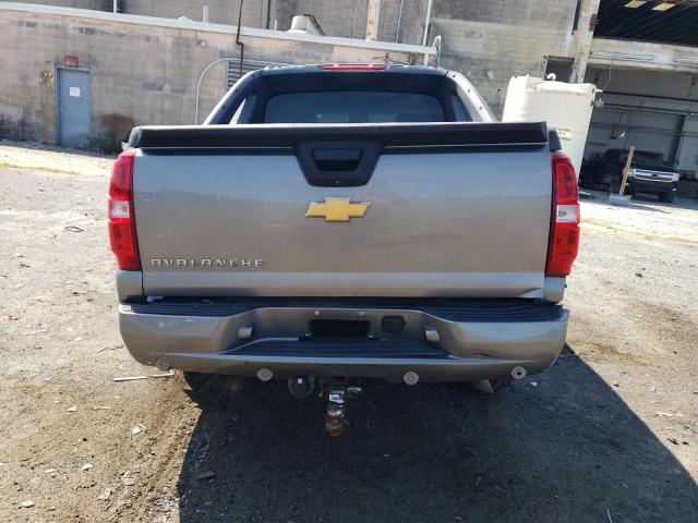 3GNTKFE70CG208189 - 2012 CHEVROLET AVALANCHE LT GRAY photo 6