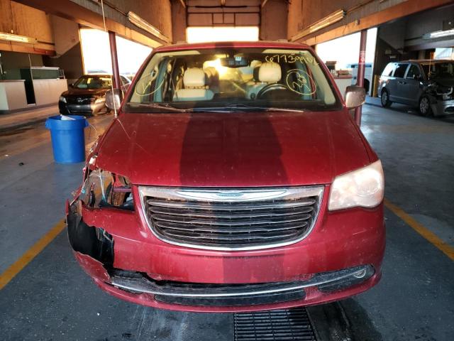 2C4RC1CG6DR715924 - 2013 CHRYSLER TOWN & COU TOURING L MAROON photo 5