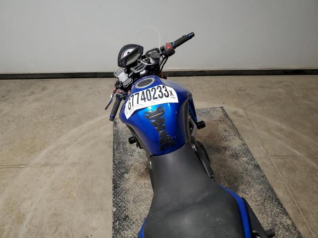 JKAEREC119DA36618 - 2009 KAWASAKI ER650 C BLUE photo 5