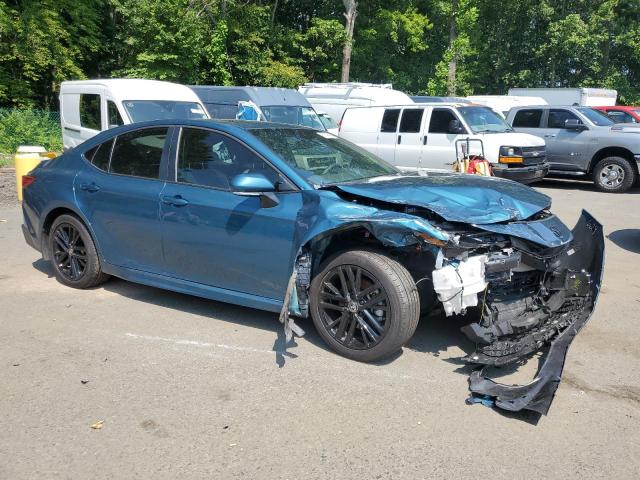 4T1DBADKXSU527371 - 2025 TOYOTA CAMRY XSE GREEN photo 4