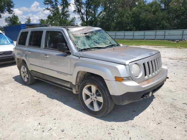 1C4NJRFB5CD613437 - 2012 JEEP PATRIOT LATITUDE SILVER photo 4