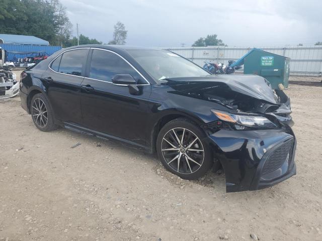 4T1G11AK7PU750902 - 2023 TOYOTA CAMRY SE NIGHT SHADE BLACK photo 4