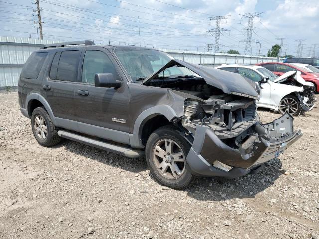 1FMEU73846UA73650 - 2006 FORD EXPLORER XLT GRAY photo 4