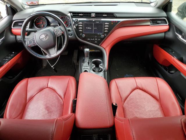 4T1BZ1HK2KU027671 - 2019 TOYOTA CAMRY XSE BLACK photo 8