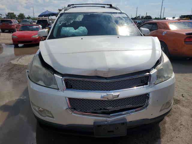 1GNKVLED8BJ362427 - 2011 CHEVROLET TRAVERSE LTZ WHITE photo 5