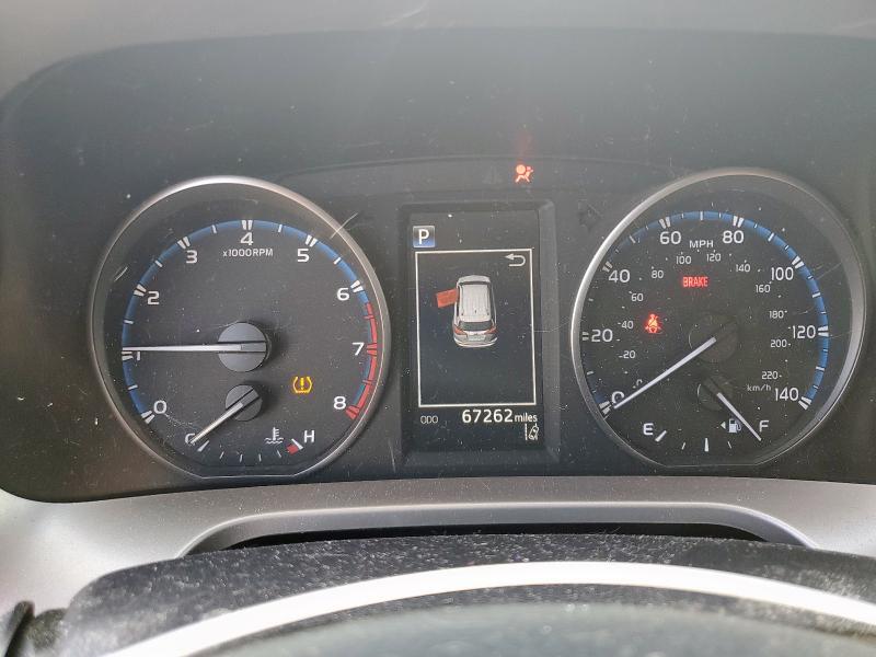 JTMZFREV3JJ738594 - 2018 TOYOTA RAV4 LE Մոխրագույն լուսանկար 9