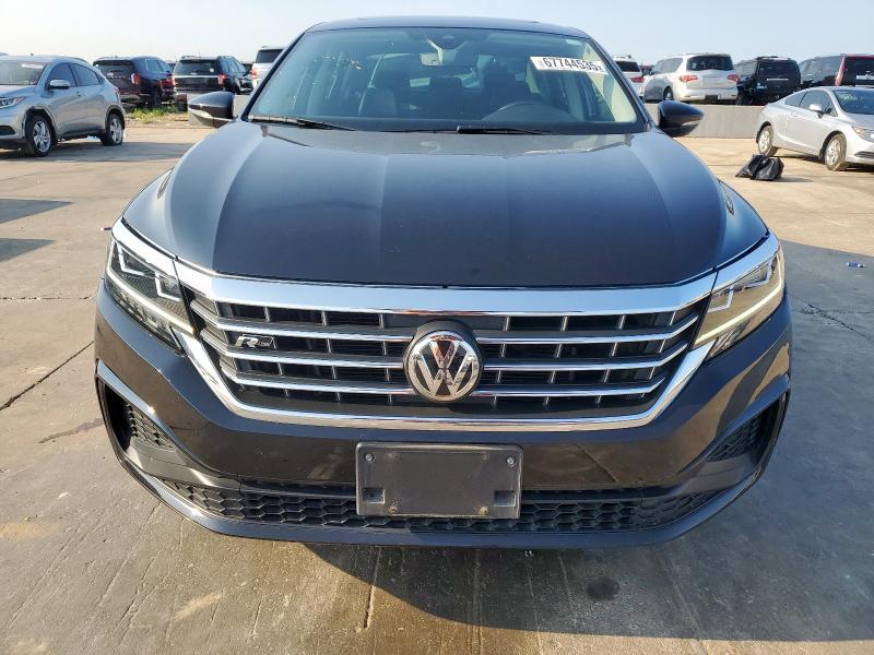 1VWMA7A3XLC023916 - 2020 VOLKSWAGEN PASSAT R-LINE Սև լուսանկար 5