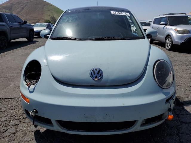 3VWRG3AG1AM027493 - 2010 VOLKSWAGEN NEW BEETLE GRAY photo 5