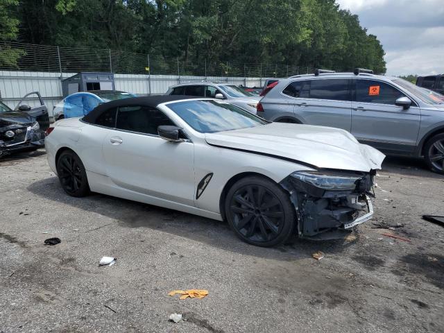 WBADZ2C07LCD01379 - 2020 BMW 840I WHITE photo 4