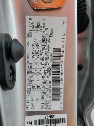 5TFJU4GN1BX006210 - 2011 TOYOTA TACOMA DOUBLE CAB PRERUNNER SILVER photo 13