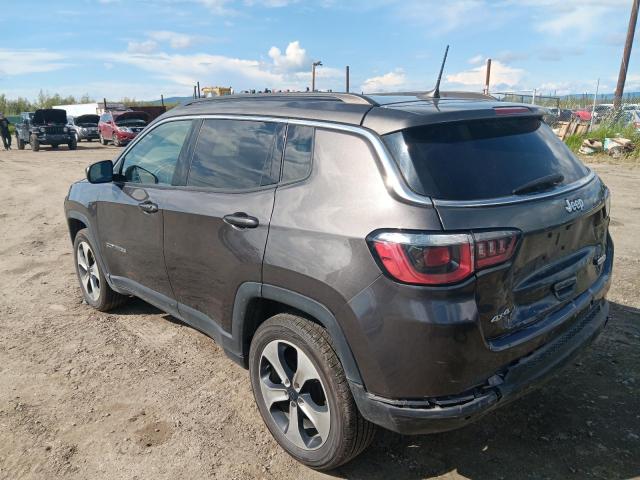 3C4NJDBB8HT628086 - 2017 JEEP COMPASS LATITUDE Сұр фото 2