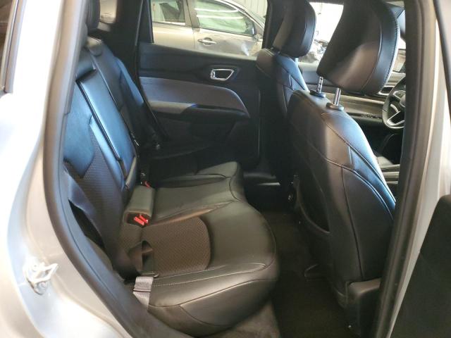 3C4NJDBNXST591737 - 2025 JEEP COMPASS LATITUDE SILVER photo 11