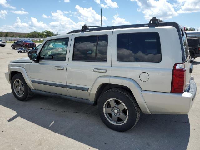 1J8HG48K38C230470 - 2008 JEEP COMMANDER SPORT SILVER photo 2