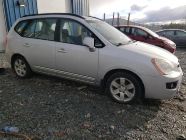 KNAFG525687134149 - 2008 KIA RONDO BASE SILVER photo 4