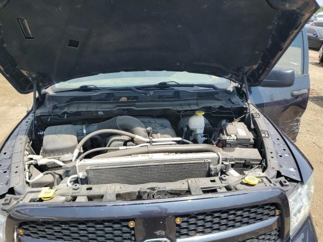 1C6RR7FT8JS137675 - 2018 RAM 1500 ST BLACK photo 11