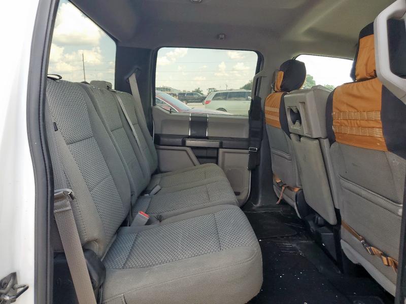 1FT7W2BT0KEE57235 - 2019 FORD F250 SUPER DUTY WHITE photo 10