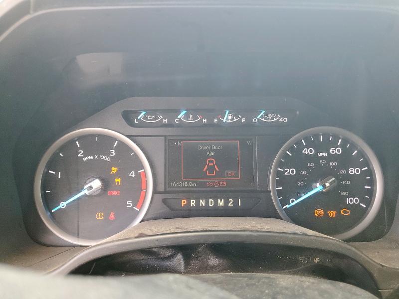 1FT7W2BT0KEE57235 - 2019 FORD F250 SUPER DUTY WHITE photo 9