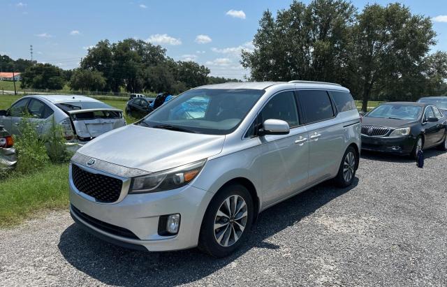 KNDMC5C18F6050631 - 2015 KIA SEDONA EX SILVER photo 2