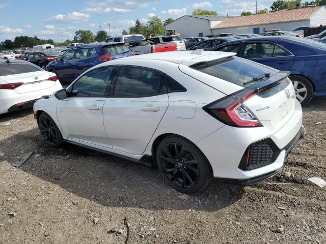 SHHFK7H40JU221300 - 2018 HONDA CIVIC SPORT WHITE photo 2