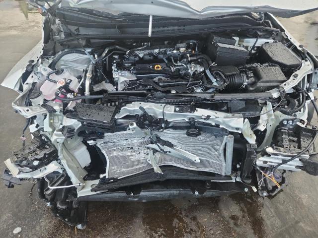 5YFB4MDEXSP304021 - 2025 TOYOTA COROLLA LE ვერცხლისფერი ფოტო 11