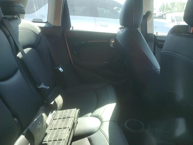 WMWXU3C57J2F50846 - 2018 MINI COOPER S BEIGE photo 10