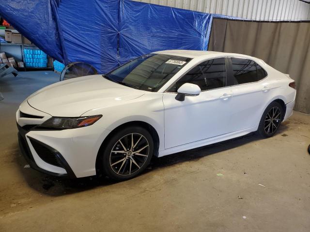 4T1G11AK6PU101057 - 2023 TOYOTA CAMRY SE NIGHT SHADE WHITE photo 1