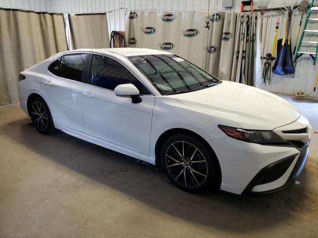 4T1G11AK6PU101057 - 2023 TOYOTA CAMRY SE NIGHT SHADE WHITE photo 4