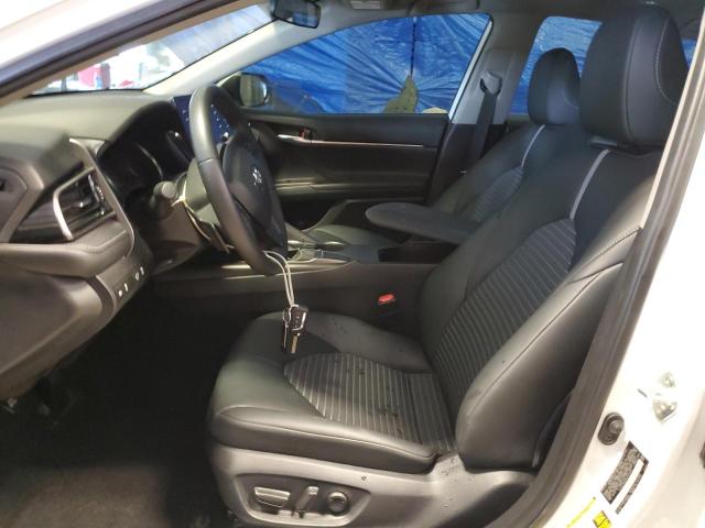 4T1G11AK6PU101057 - 2023 TOYOTA CAMRY SE NIGHT SHADE WHITE photo 7