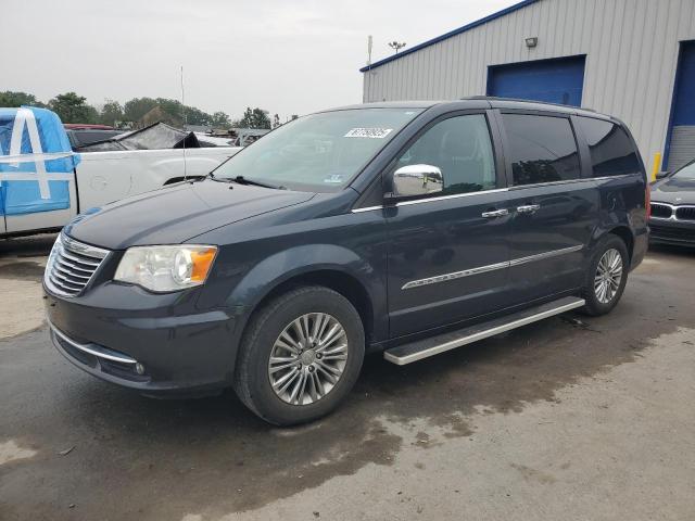2013 CHRYSLER TOWN & COU TOURING L, null