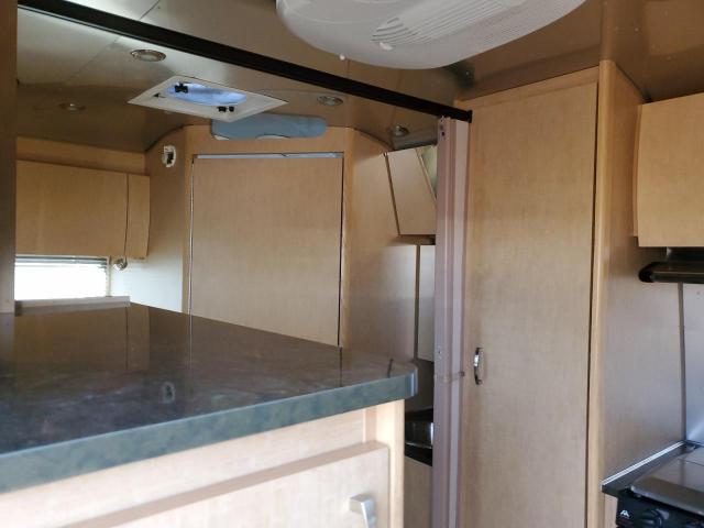 1STC9AA11EJ530416 - 2014 AIRS TRAVEL TRA ვერცხლისფერი ფოტო 6