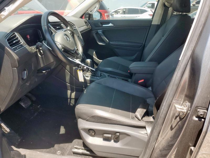 3VV3B7AX3KM105158 - 2019 VOLKSWAGEN TIGUAN SE 灰色 照片 7