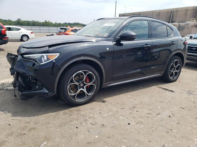 ZASPAKBN7P7D57202 - 2023 ALFA ROMEO STELVIO TI BLACK photo 1