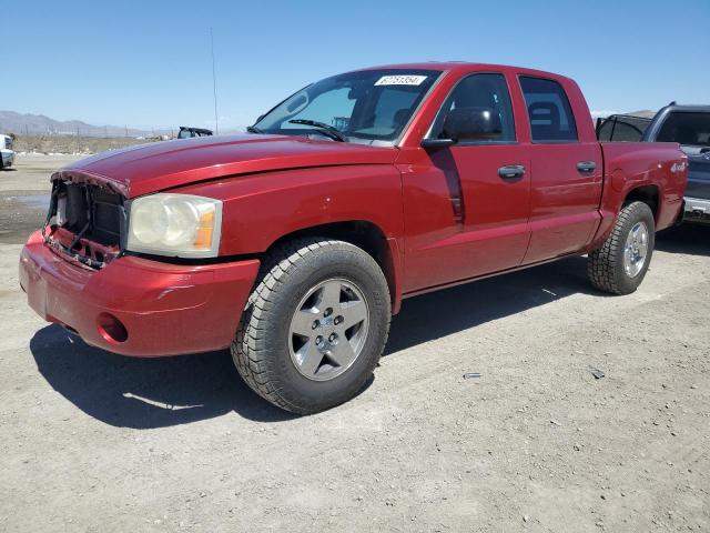 1D7HW48N76S508915 - 2006 DODGE DAKOTA QUAD SLT RED photo 1