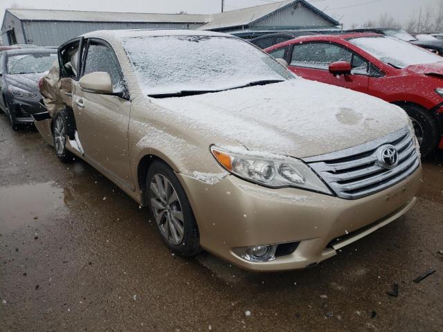 4T1BK3DB1CU458008 - 2012 TOYOTA AVALON BASE 棕色 照片 4