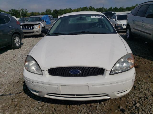 1FAFP53U76A160385 - 2006 FORD TAURUS SE WHITE photo 5