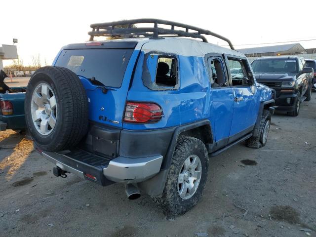 JTEBU11F170030491 - 2007 TOYOTA FJ CRUISER BLUE photo 3