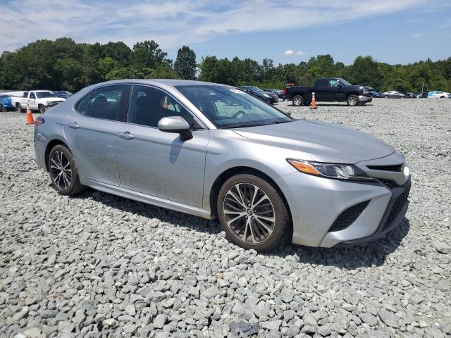 4T1B11HK9KU262446 - 2019 TOYOTA CAMRY L 银色 照片 4
