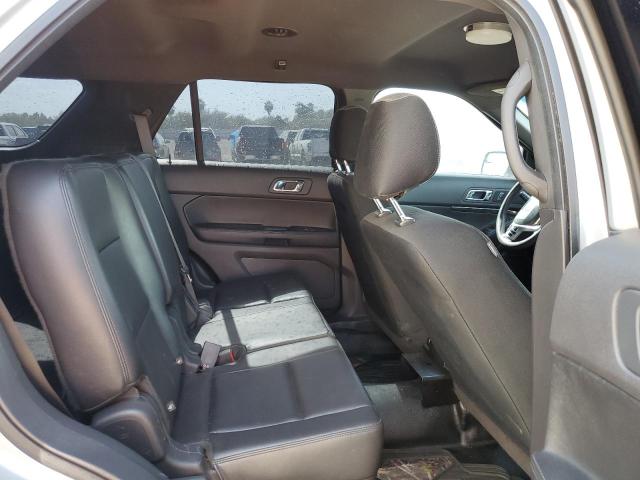 1FM5K8AR6FGA88267 - 2015 FORD EXPLORER POLICE INTERCEPTOR 银色 照片 11