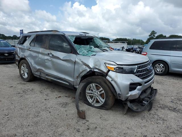 1FMSK7DH4MGB86257 - 2021 FORD EXPLORER XLT SILVER photo 4